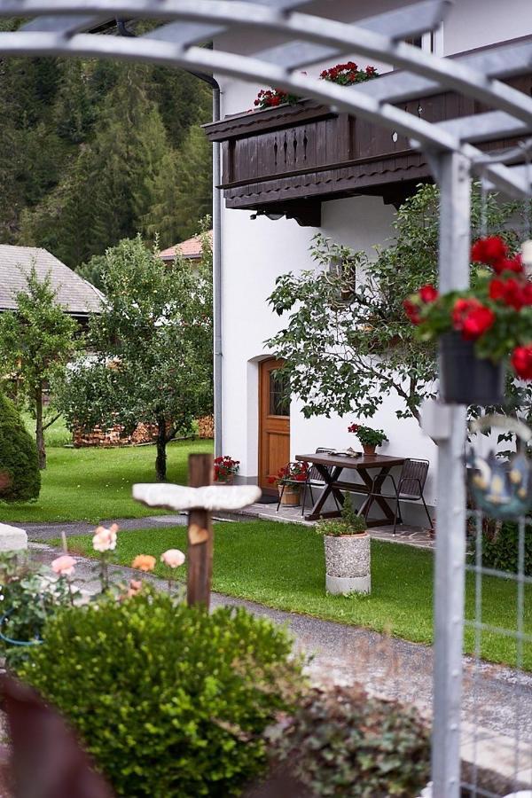 Appartement Trujen Längenfeld Exteriör bild