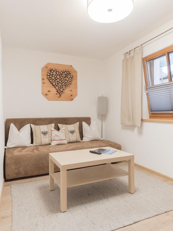 Appartement Trujen Längenfeld Exteriör bild